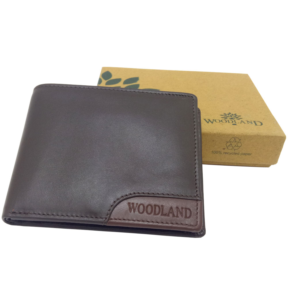 WOODLAND Men Green Genuine Leather Wallet green - Price in India |  Flipkart.com